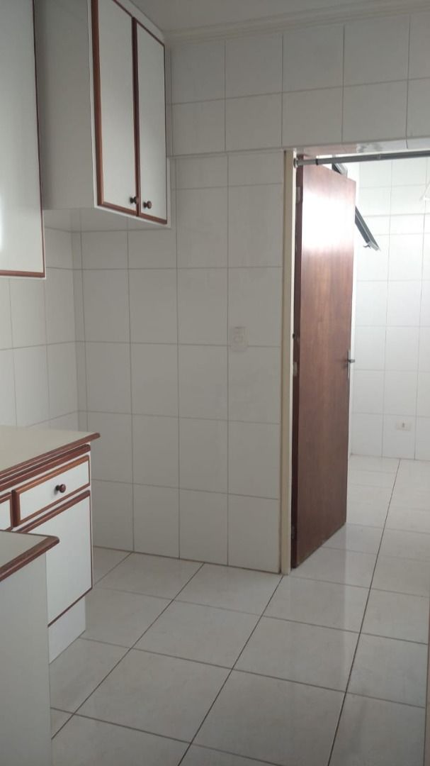 Apartamento à venda com 3 quartos, 73m² - Foto 22