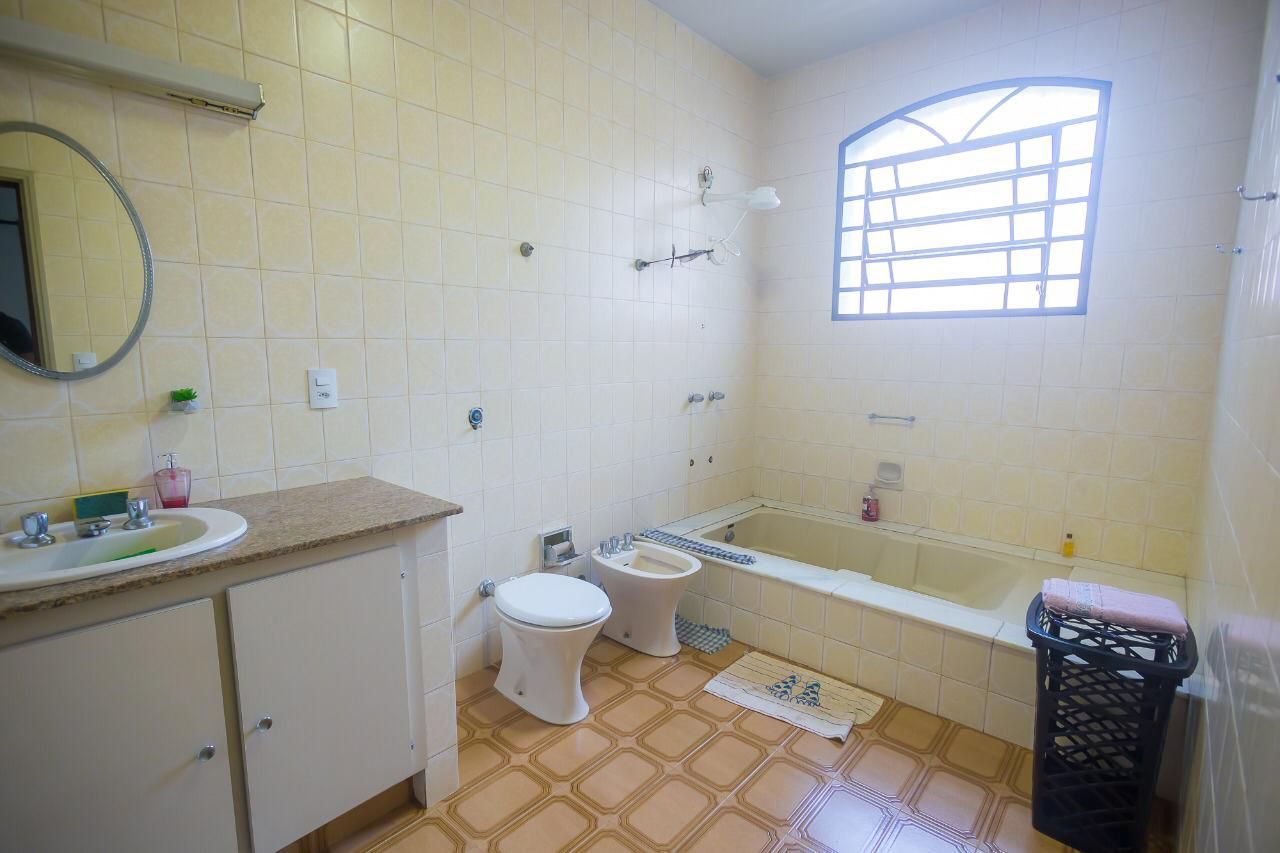 Casa à venda com 4 quartos, 430m² - Foto 5