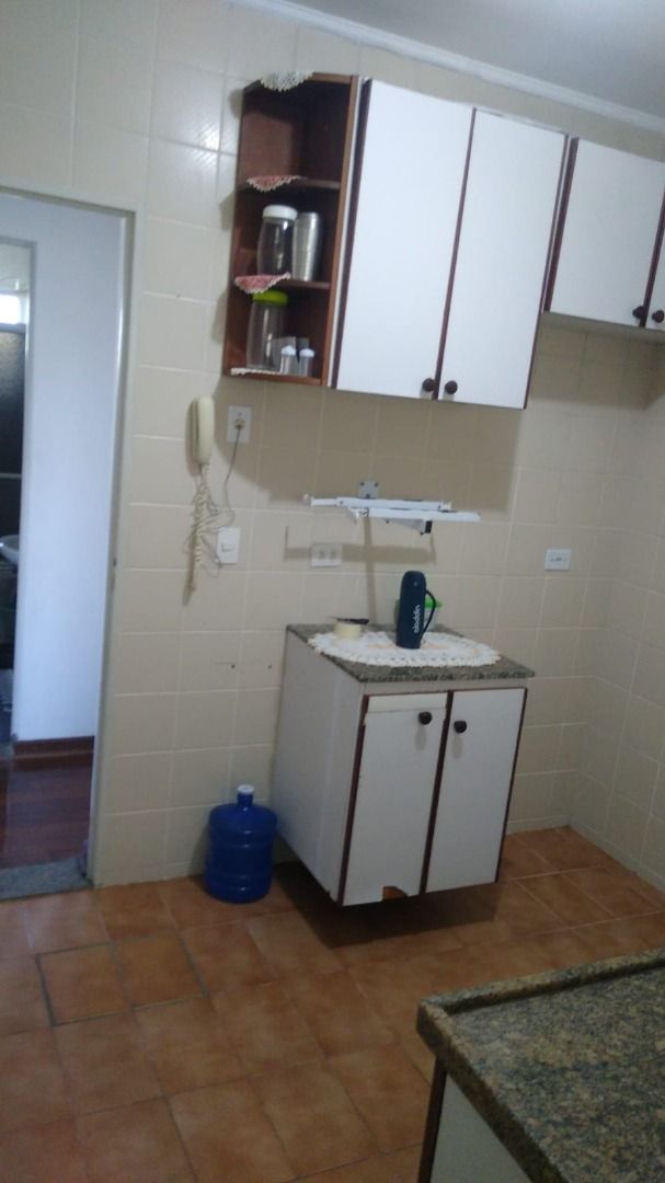 Apartamento à venda com 2 quartos, 68m² - Foto 10