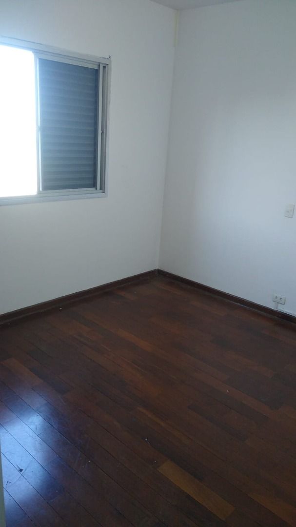 Apartamento à venda com 2 quartos, 68m² - Foto 14