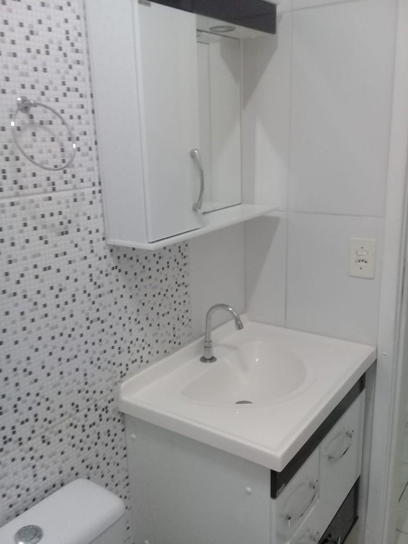 Apartamento à venda com 2 quartos, 46m² - Foto 7