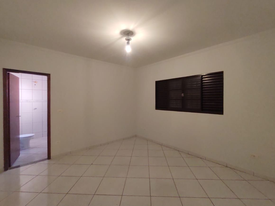 Casa à venda com 3 quartos, 108m² - Foto 10