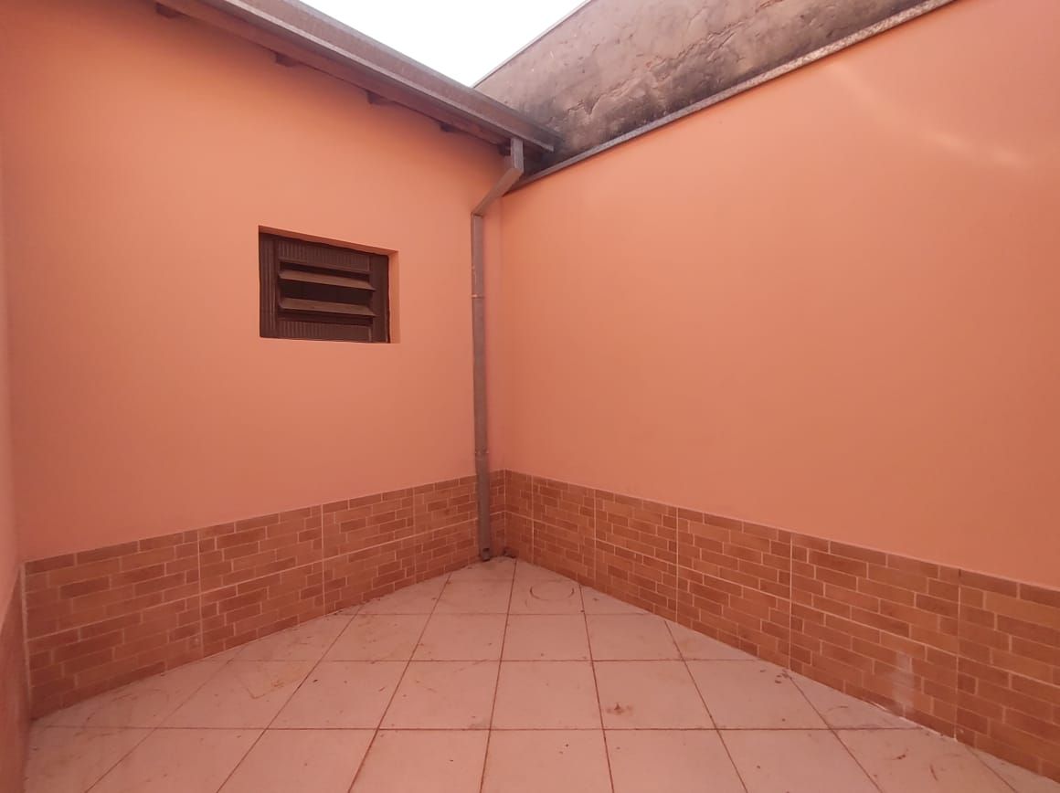 Casa à venda com 3 quartos, 108m² - Foto 14