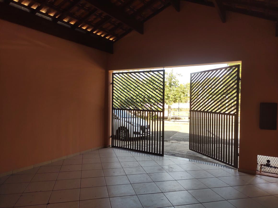 Casa à venda com 3 quartos, 108m² - Foto 3