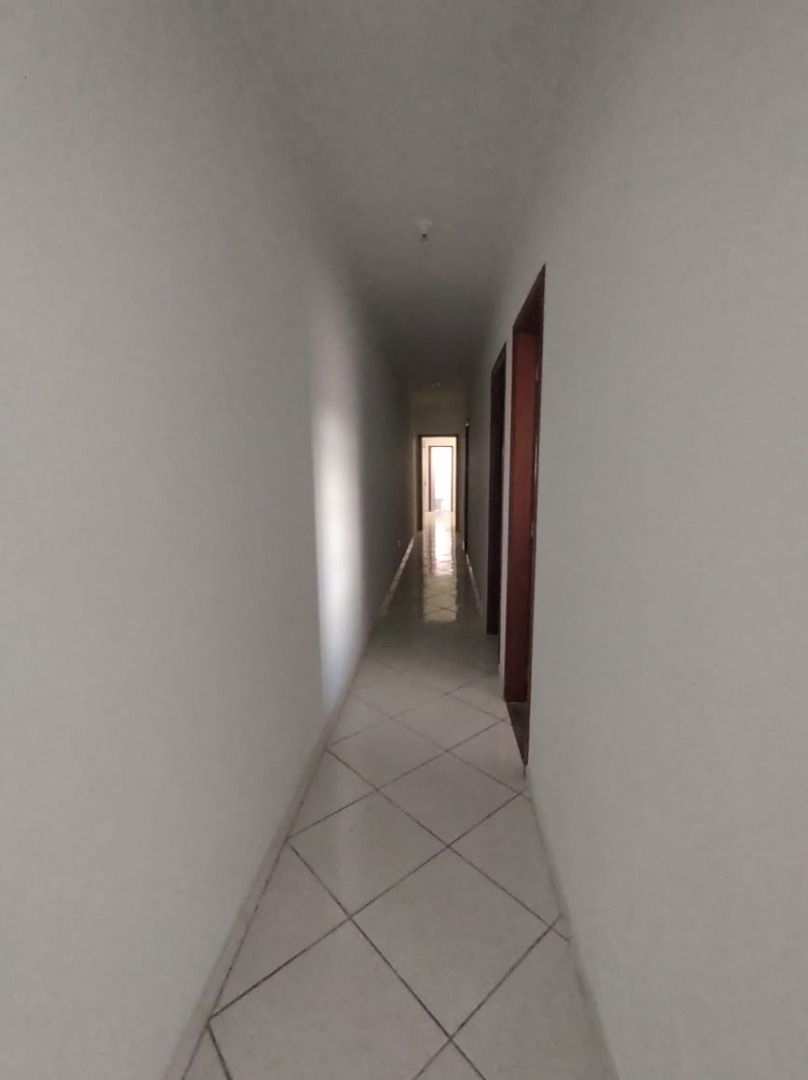 Casa à venda com 3 quartos, 108m² - Foto 6