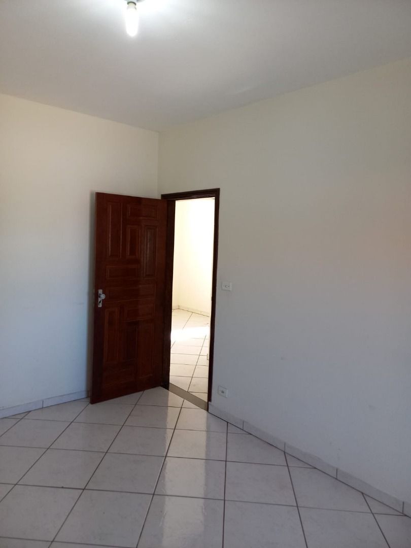 Casa à venda com 1 quarto, 95m² - Foto 27