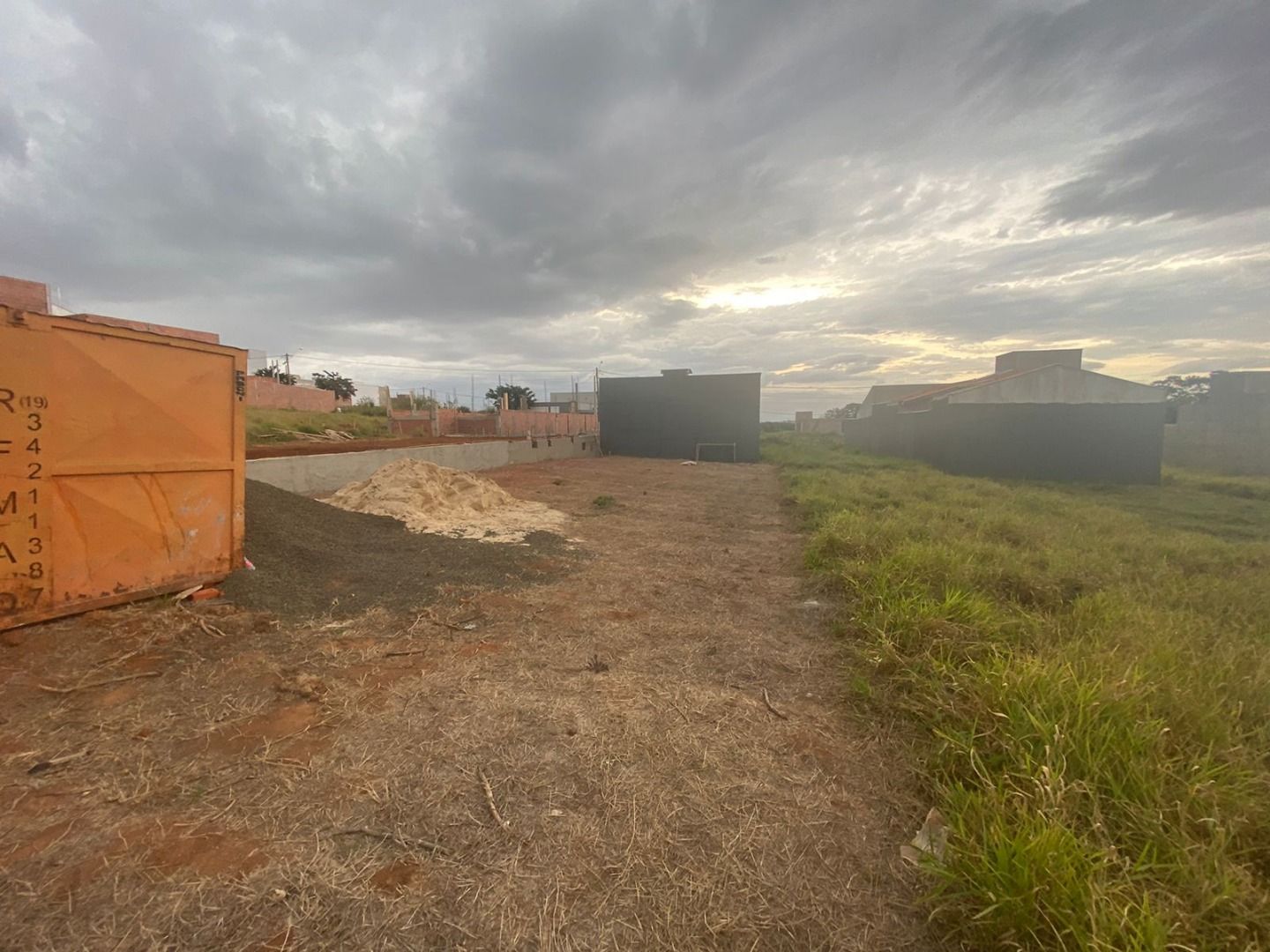 Terreno à venda, 208 - Foto 4