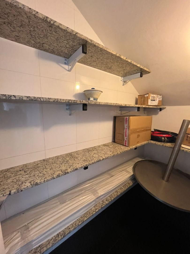 Casa de Condomínio para alugar com 3 quartos, 290m² - Foto 28