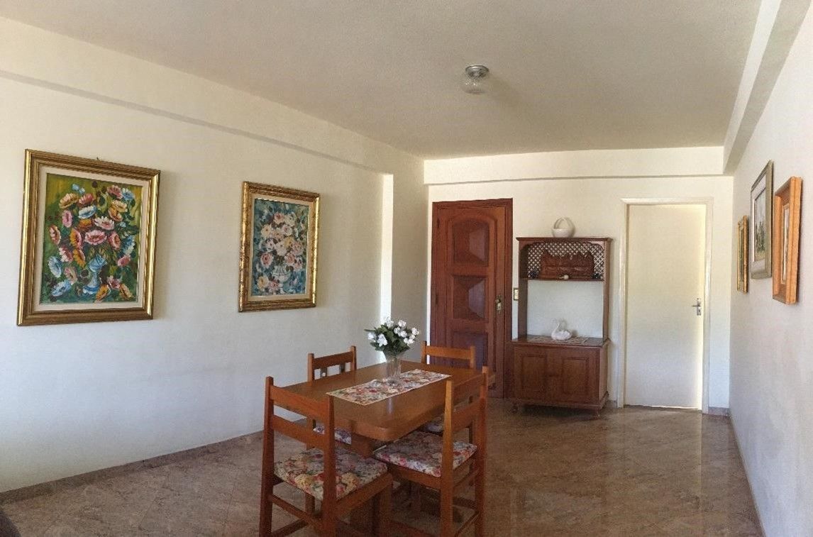 Apartamento à venda com 2 quartos, 100m² - Foto 2