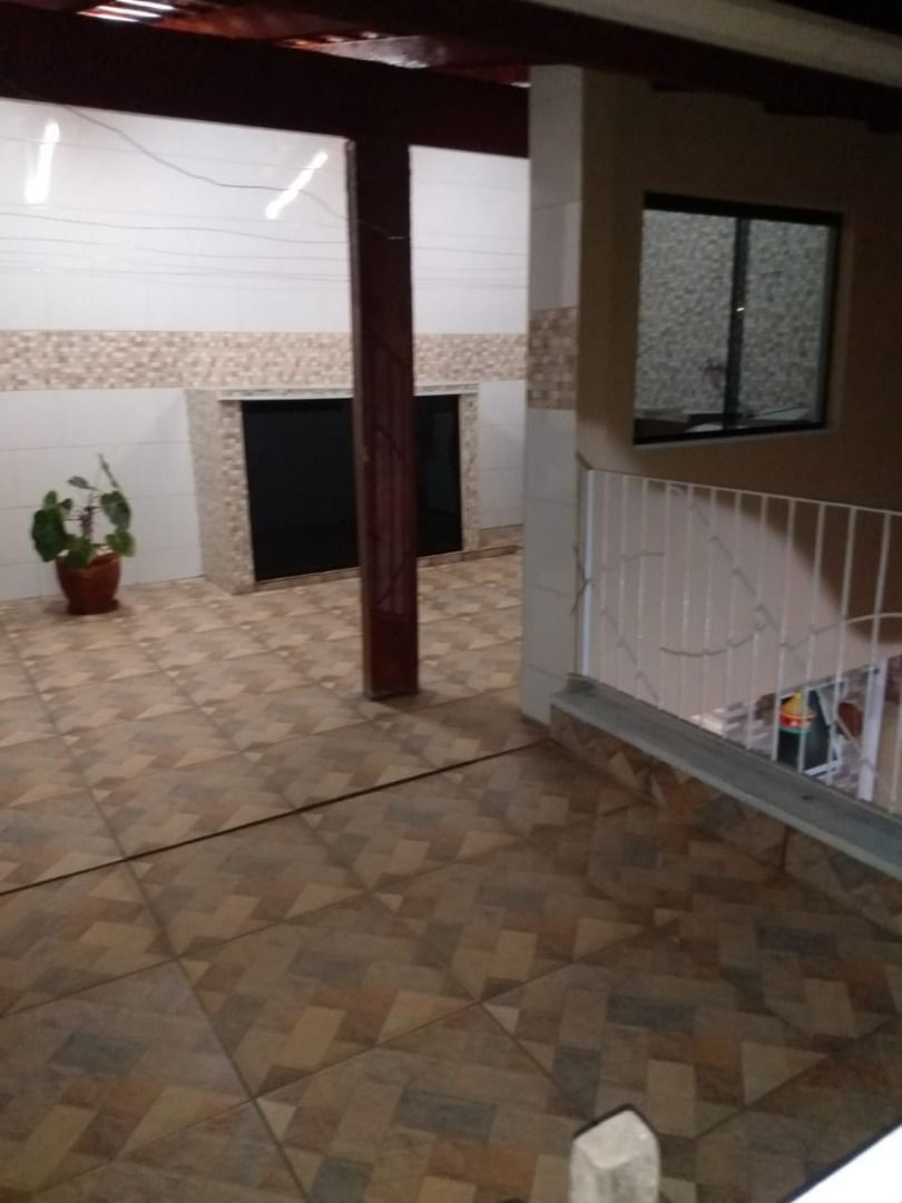 Casa à venda com 3 quartos, 180m² - Foto 17