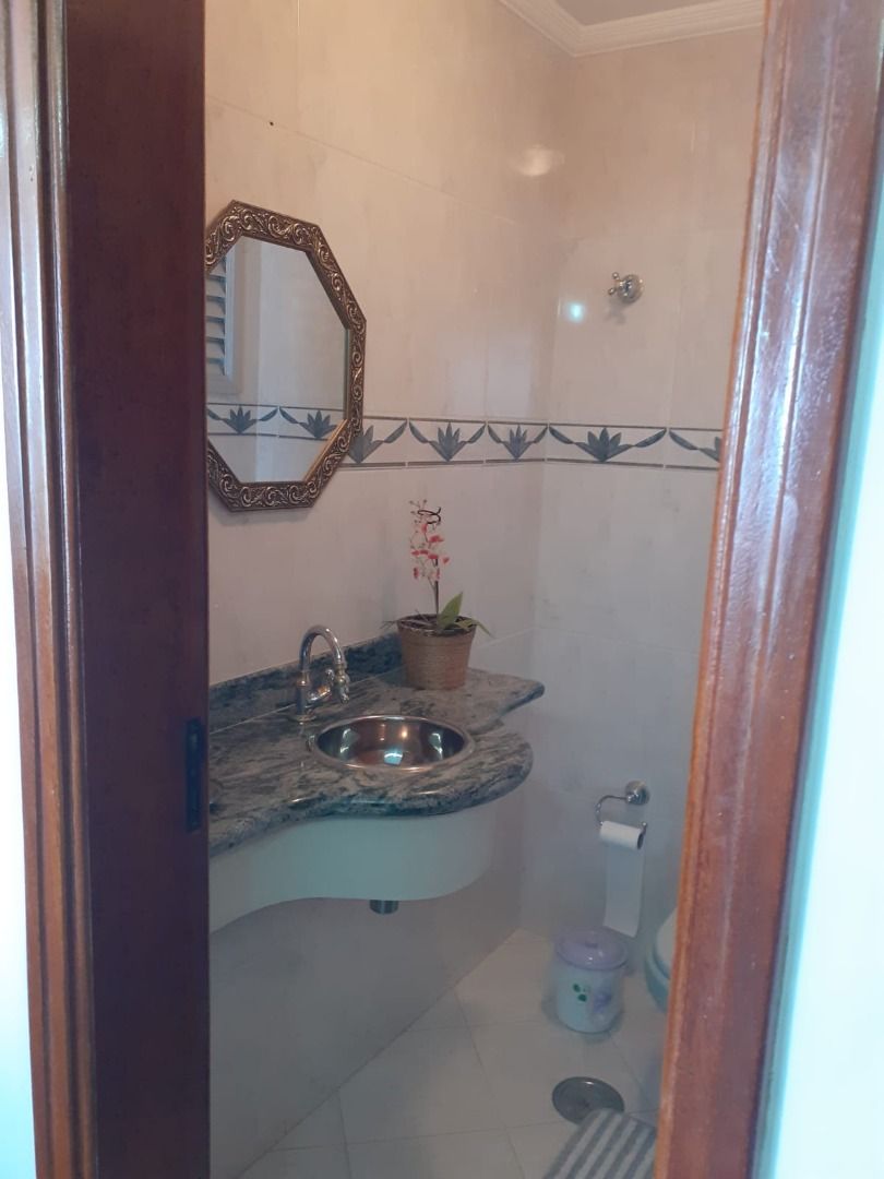 Apartamento à venda com 3 quartos, 123m² - Foto 10