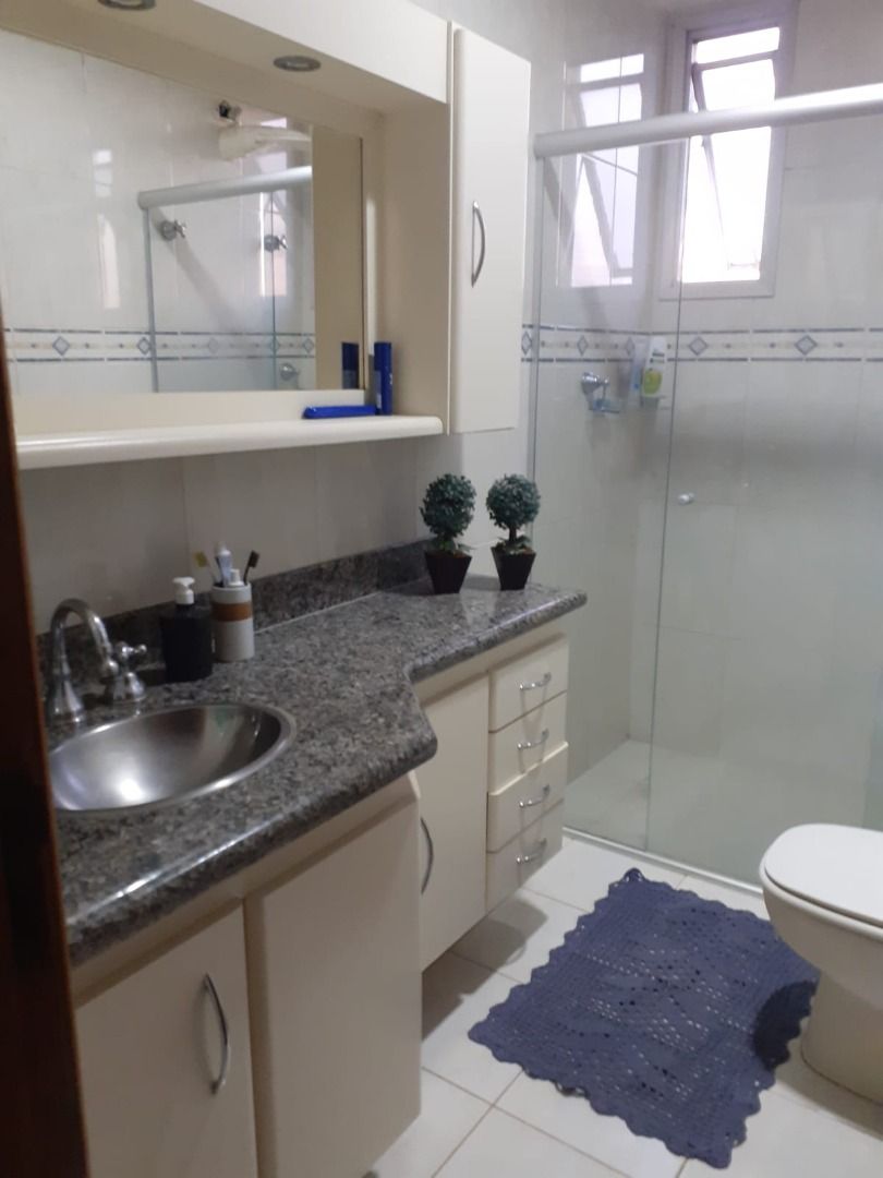 Apartamento à venda com 3 quartos, 123m² - Foto 27