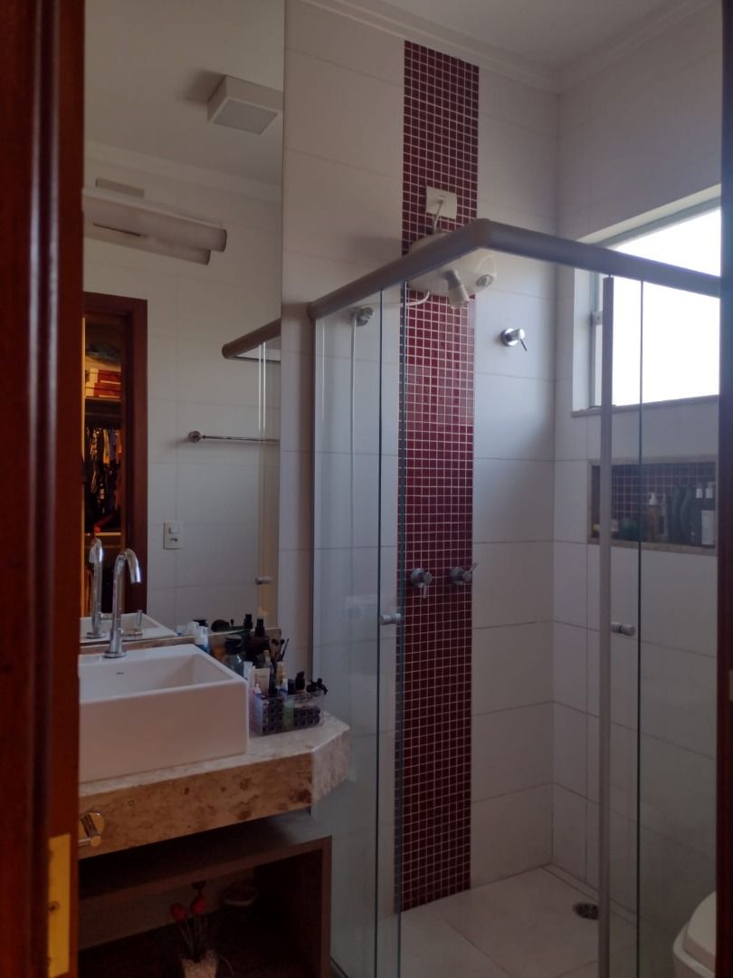 Casa à venda com 3 quartos, 255m² - Foto 12