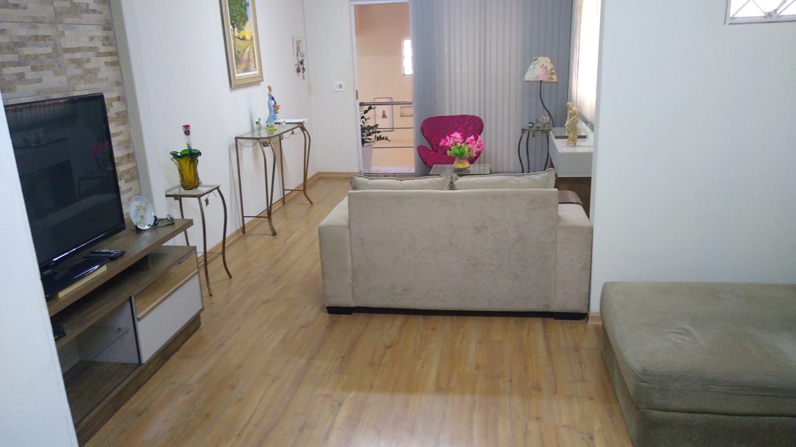 Casa à venda com 5 quartos, 250m² - Foto 4