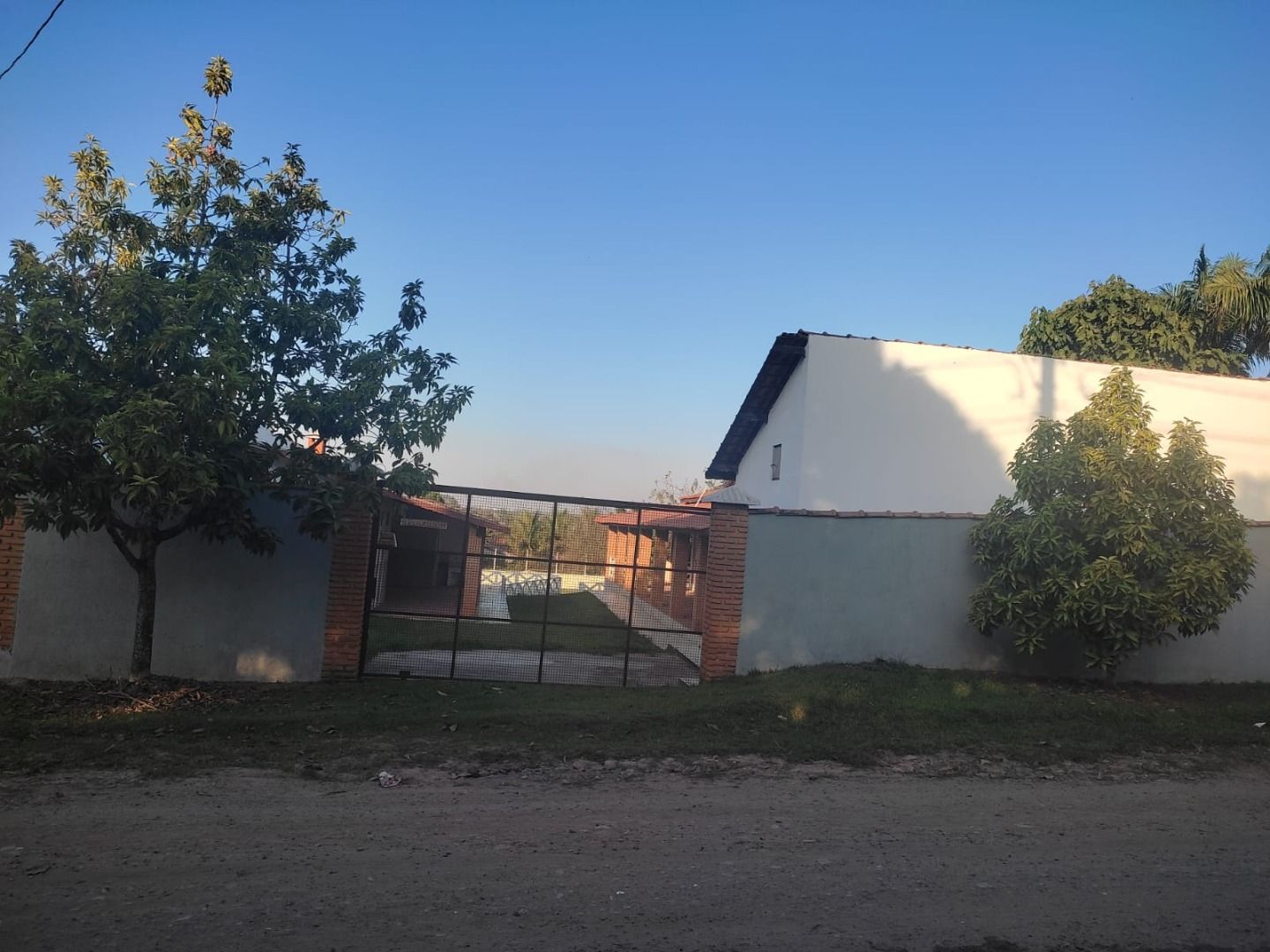 Chácara à venda com 3 quartos, 240m² - Foto 21