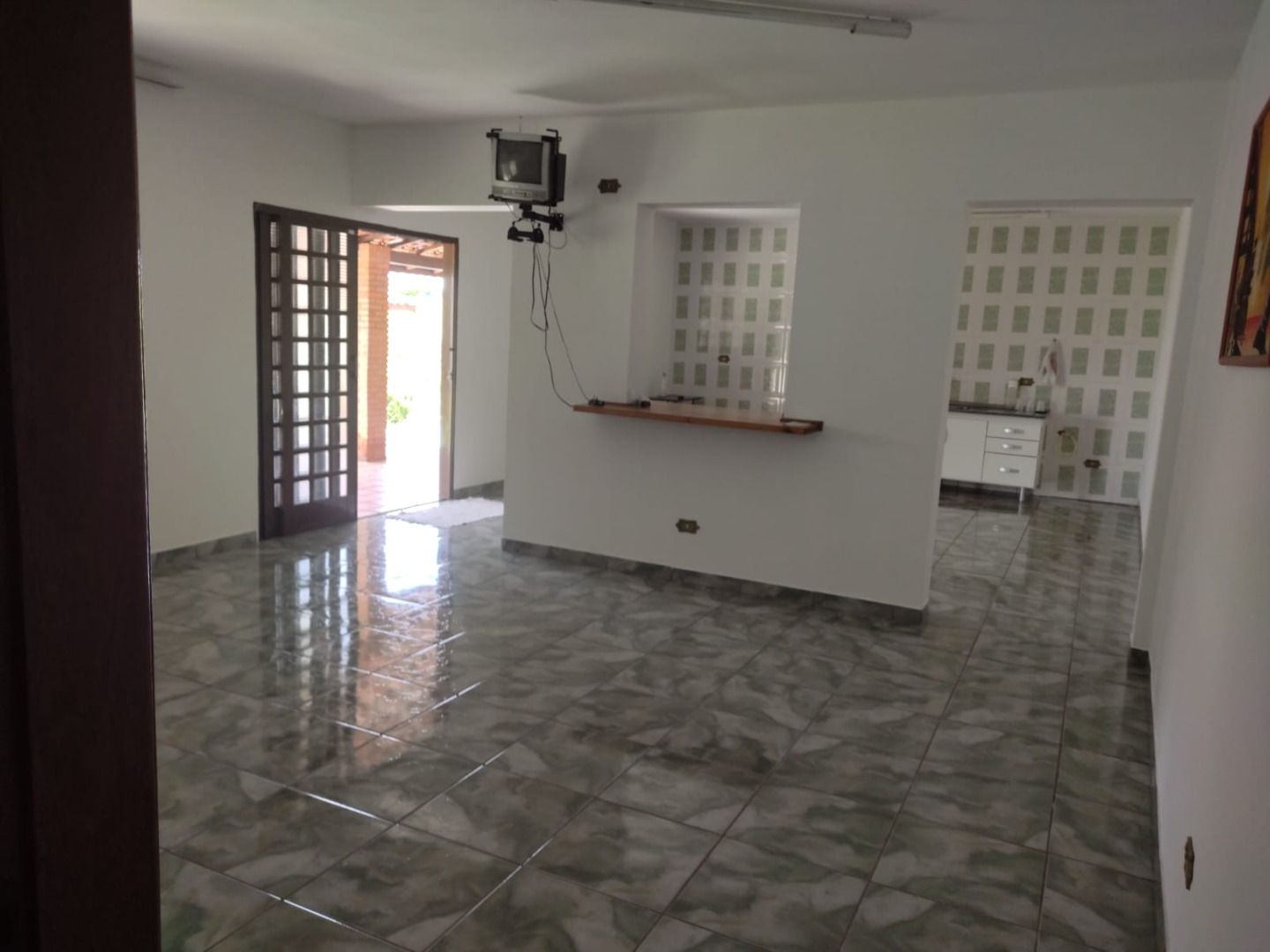 Chácara à venda com 3 quartos, 240m² - Foto 9