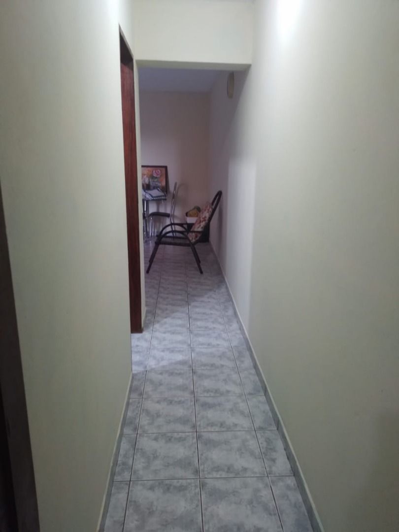 Casa à venda com 2 quartos, 175m² - Foto 12