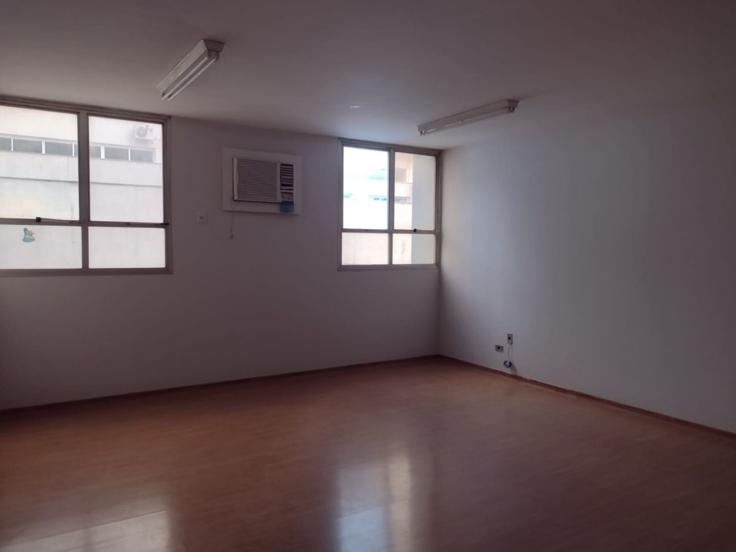 Conjunto Comercial-Sala para alugar, 48m² - Foto 4