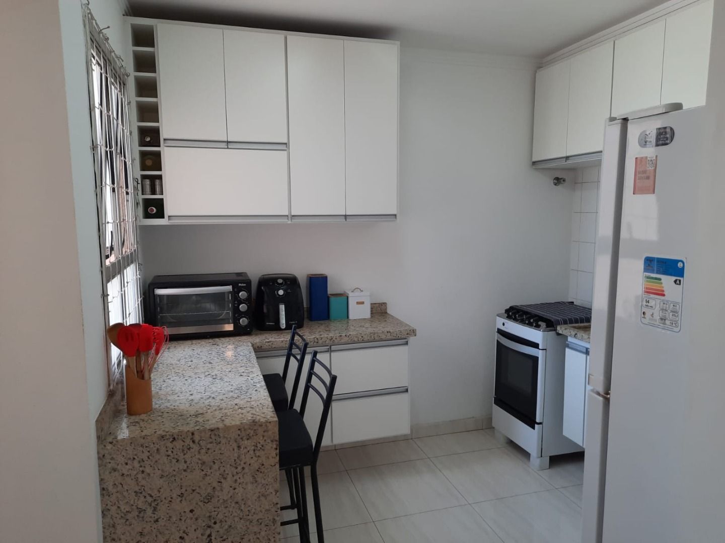 Apartamento à venda com 3 quartos, 70m² - Foto 7