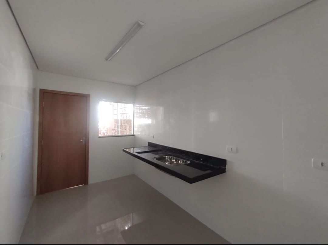 Casa Comercial à venda com 2 quartos, 81m² - Foto 4