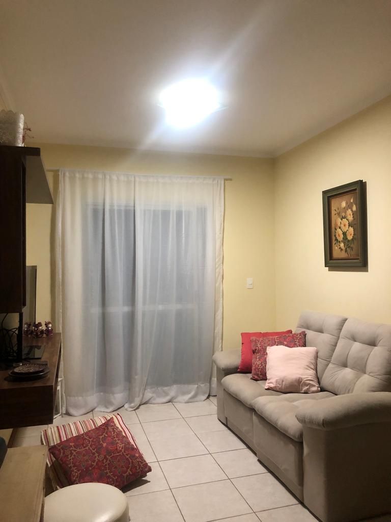 Apartamento à venda com 2 quartos, 72m² - Foto 1