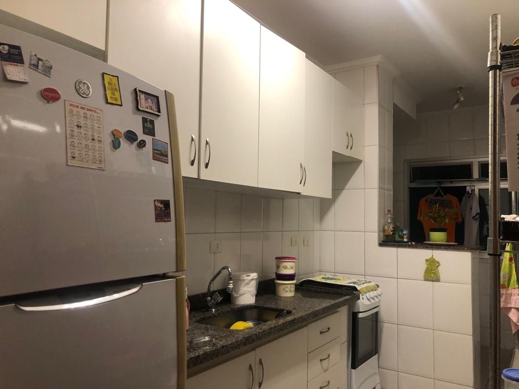 Apartamento à venda com 2 quartos, 72m² - Foto 3