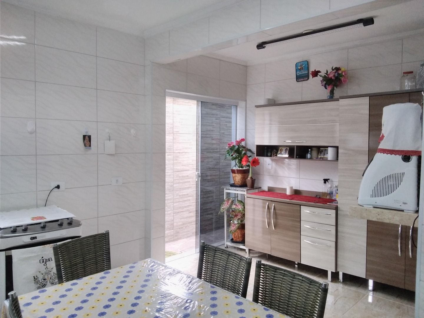 Casa à venda com 3 quartos, 110m² - Foto 11