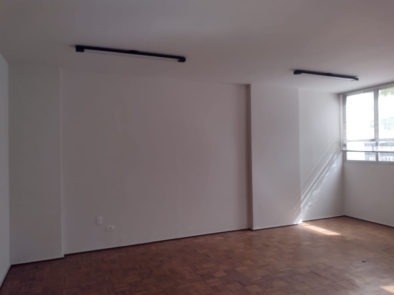 Conjunto Comercial-Sala para alugar, 48m² - Foto 2