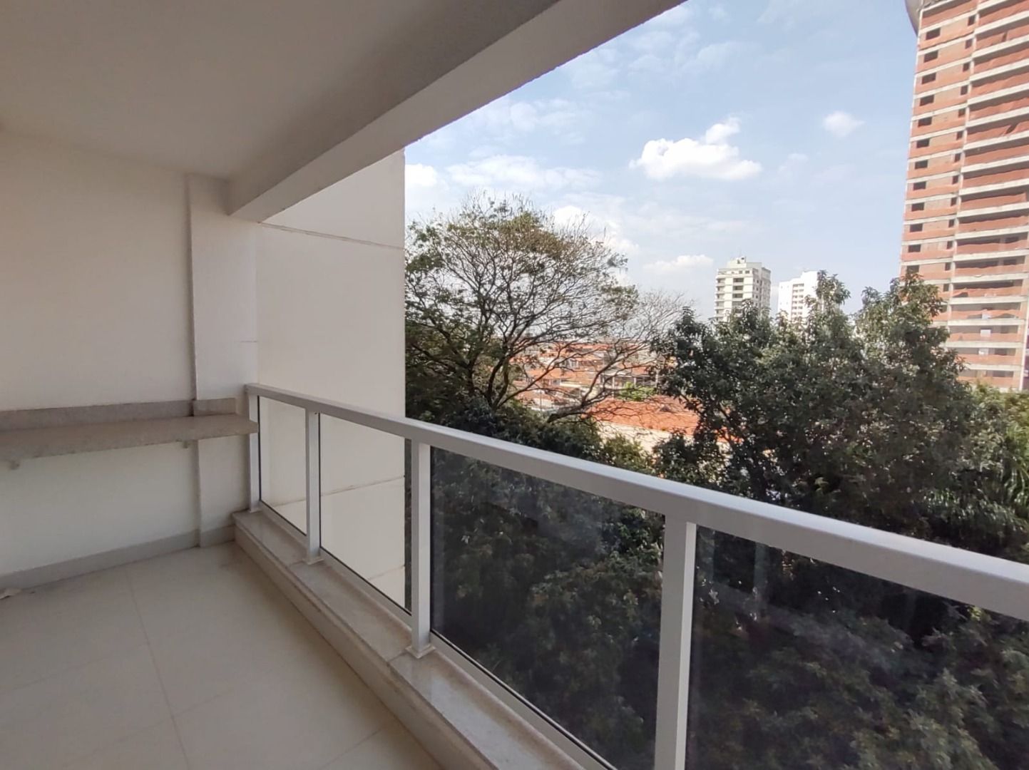 Apartamento para alugar com 2 quartos, 57m² - Foto 10