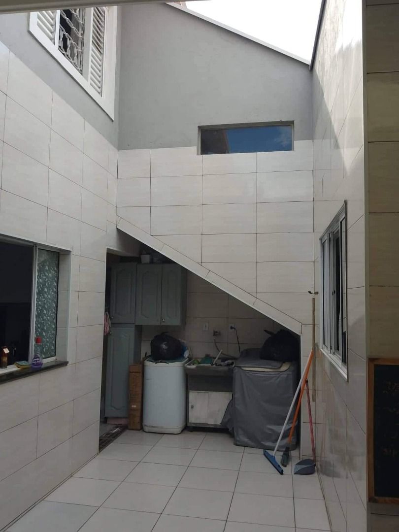 Casa à venda com 4 quartos, 230m² - Foto 6