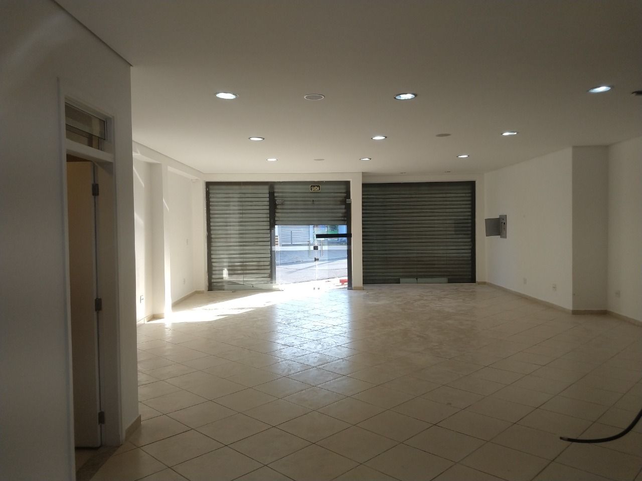 Loja-Salão para alugar, 148m² - Foto 1