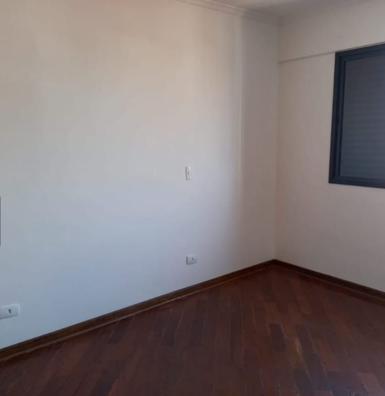 Apartamento à venda com 3 quartos, 118m² - Foto 4