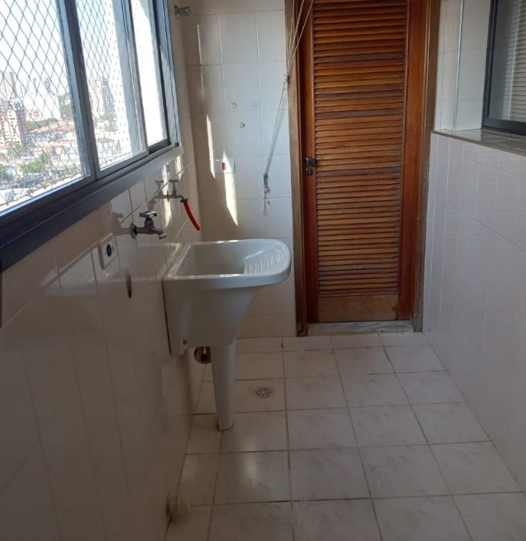 Apartamento à venda com 3 quartos, 118m² - Foto 6