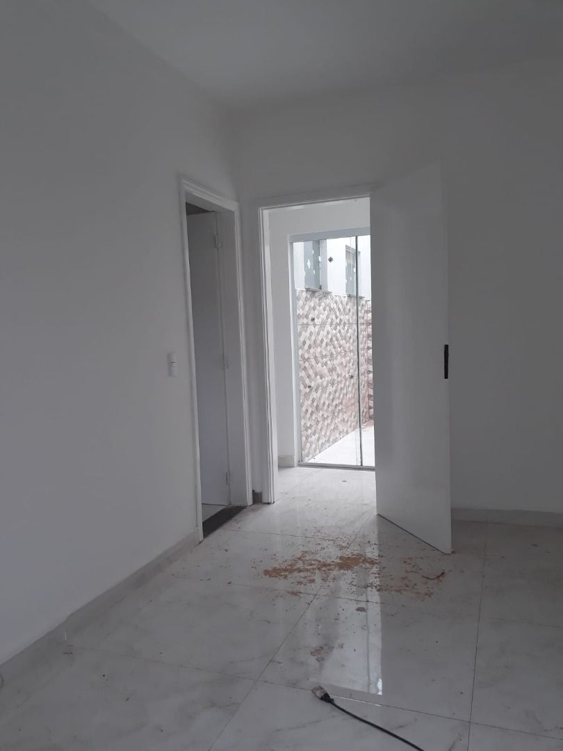 Casa à venda com 3 quartos, 150m² - Foto 14