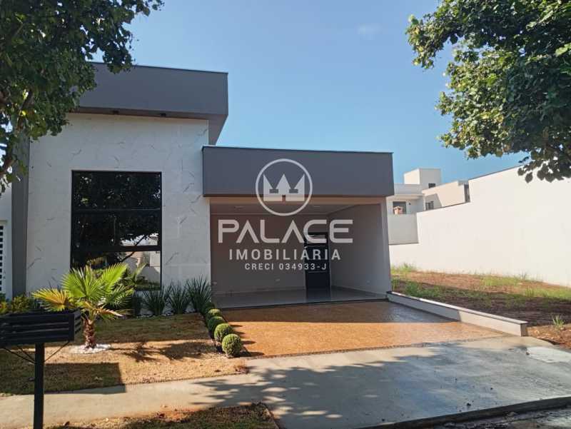 Casa de Condomínio à venda com 3 quartos, 216m² - Foto 1