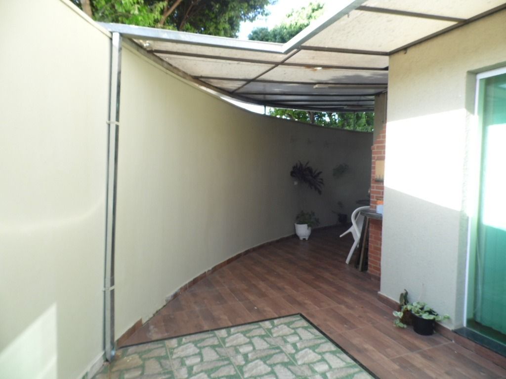 Casa à venda com 3 quartos, 148m² - Foto 17