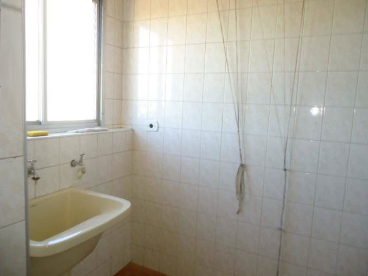 Apartamento à venda com 3 quartos, 74m² - Foto 5