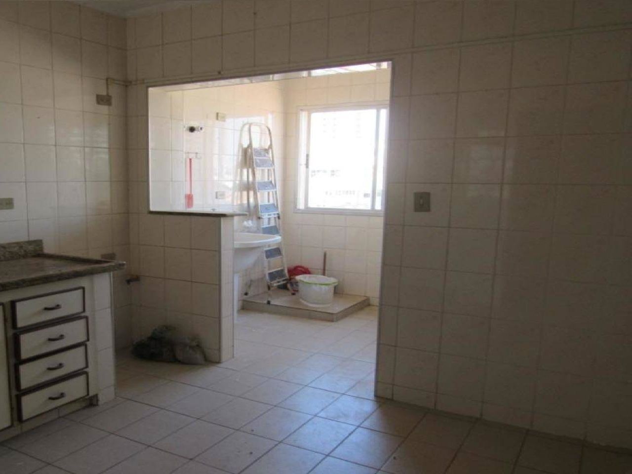 Apartamento à venda com 2 quartos, 68m² - Foto 7