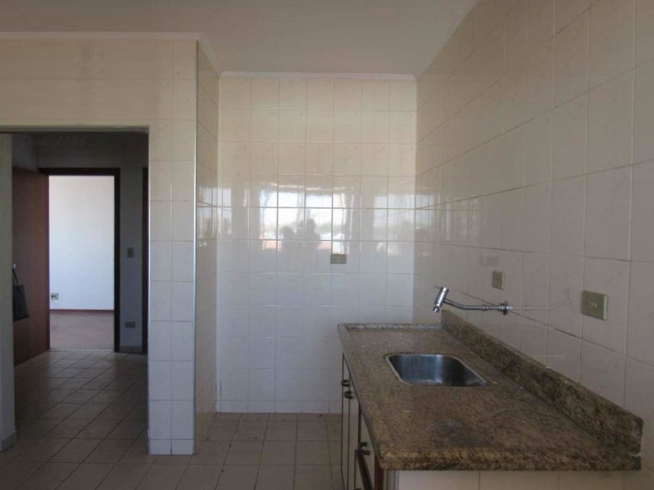 Apartamento à venda com 2 quartos, 68m² - Foto 8