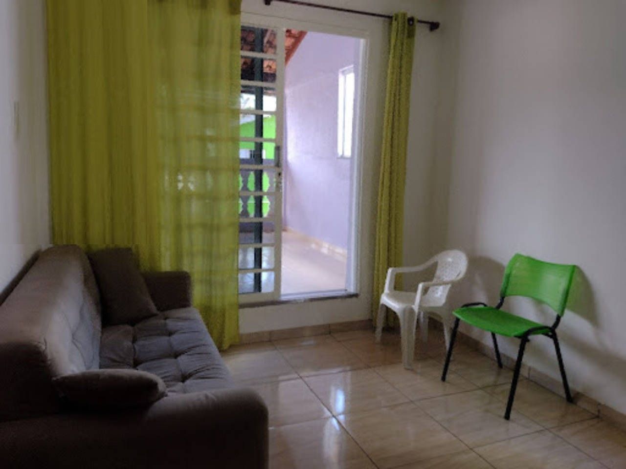 Casa à venda com 3 quartos, 209m² - Foto 3