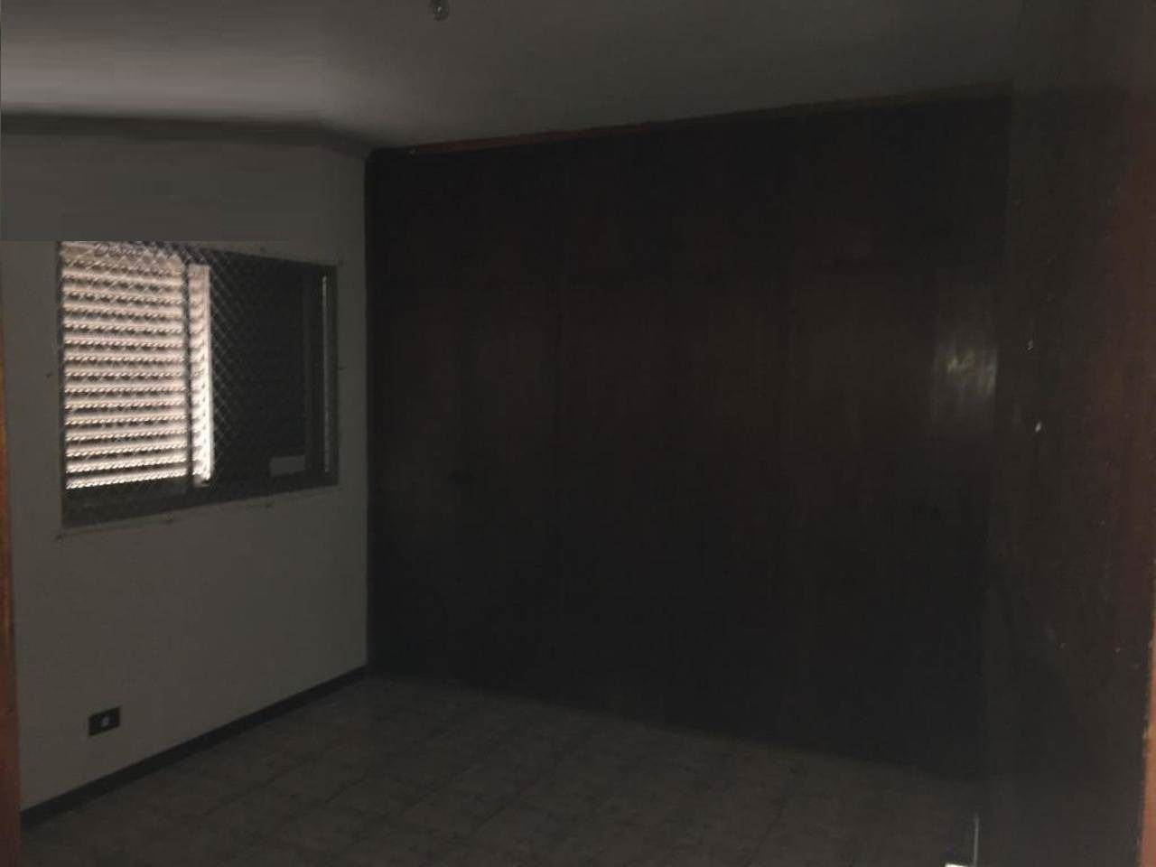 Apartamento à venda com 2 quartos, 83m² - Foto 4