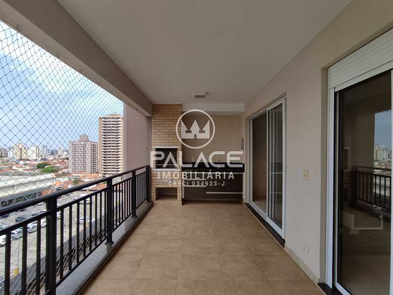 Apartamento para alugar com 3 quartos, 128m² - Foto 1