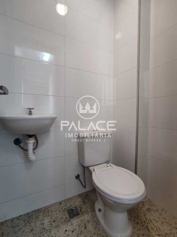 Apartamento para alugar com 3 quartos, 128m² - Foto 29