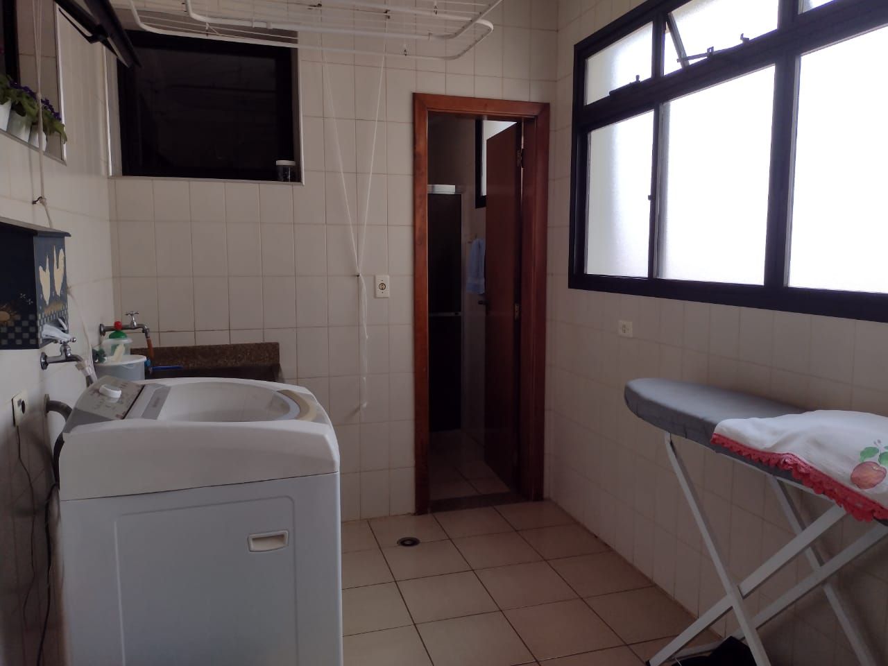 Apartamento à venda com 4 quartos, 221m² - Foto 13