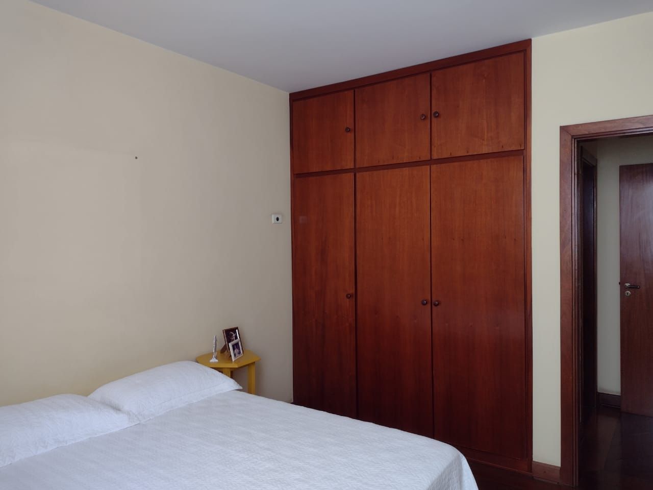 Apartamento à venda com 4 quartos, 221m² - Foto 6