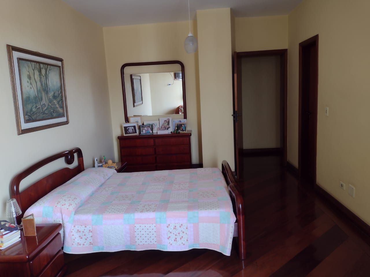 Apartamento à venda com 4 quartos, 221m² - Foto 9