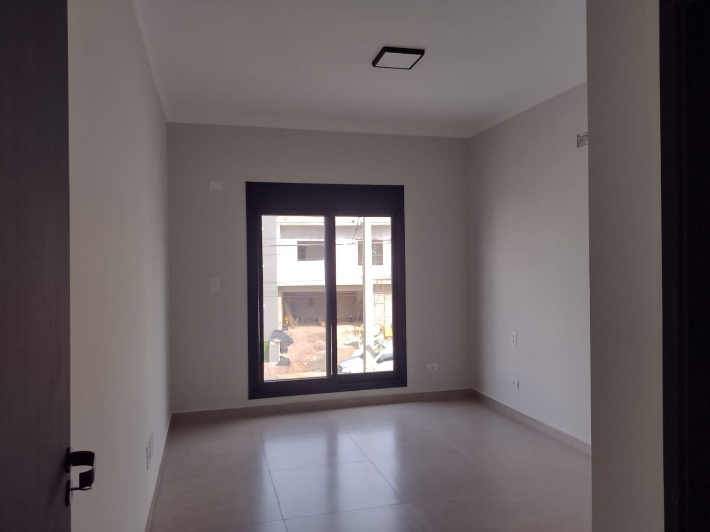 Casa de Condomínio à venda com 3 quartos, 225m² - Foto 12