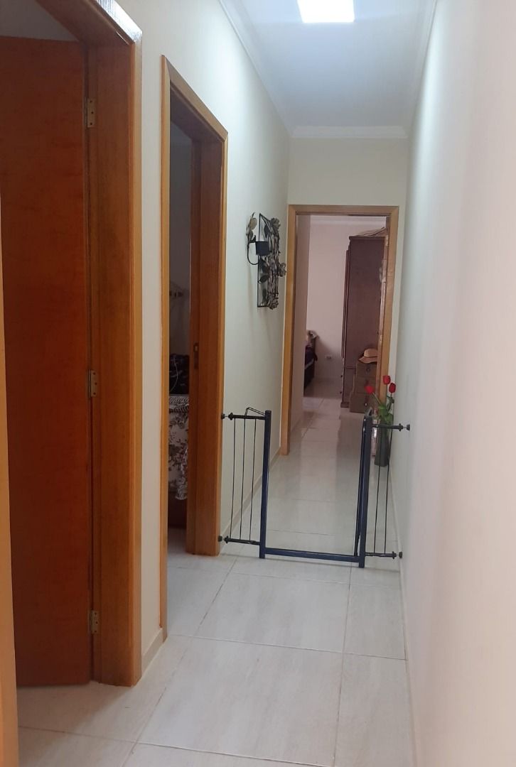 Casa à venda com 2 quartos, 97m² - Foto 12