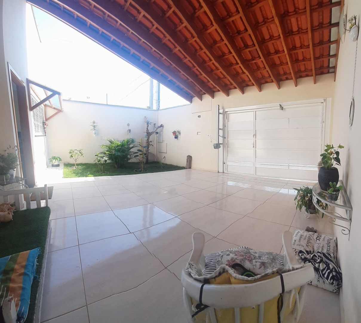 Casa à venda com 2 quartos, 97m² - Foto 4