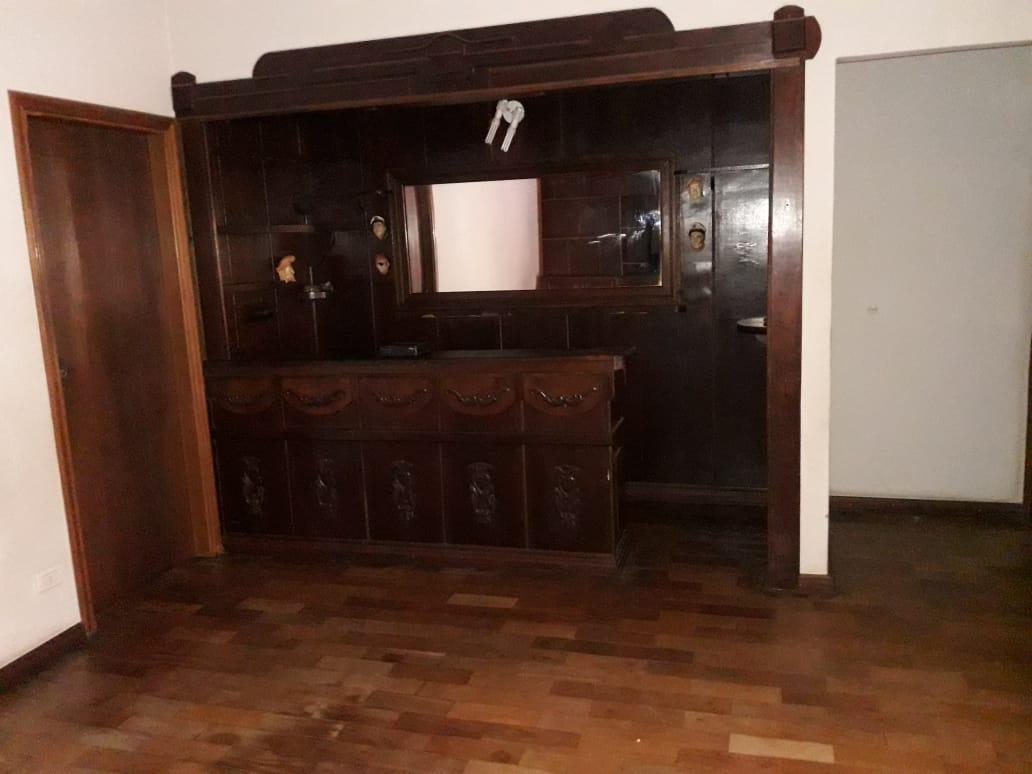 Casa à venda com 3 quartos, 236m² - Foto 2